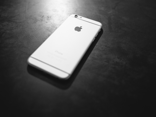 Android编程：如何快速实现状态栏透明样式